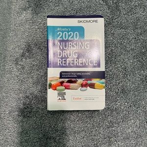 Nursing Drug Reference textbook!📕